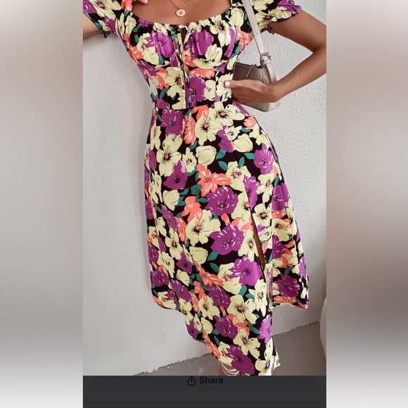 Floral Dress - Picture 9 of 10